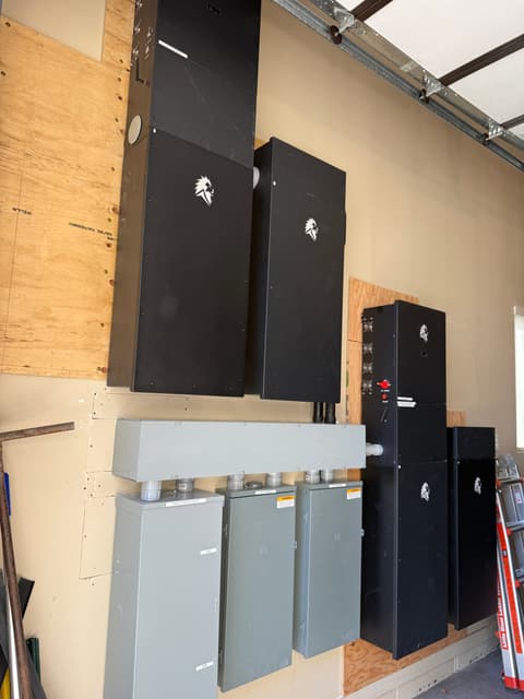 Lion Energy battery system, Highland